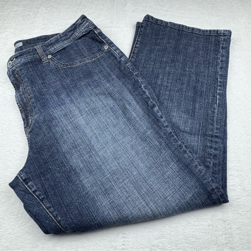 Chico's Platinum Denim Marquis Jeans. Dark wash. Size 3 Short.
